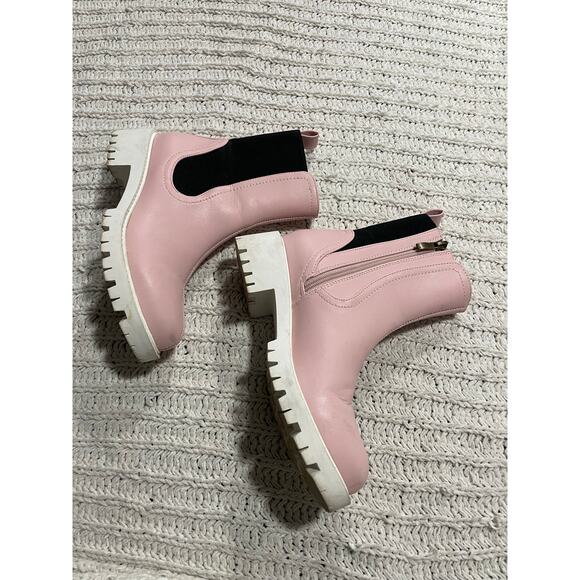 Beast Fashion Boots Lug Sole Slip On Mid-Calf Womens 6 Pink White Black Chunky - Picture 3 of 10